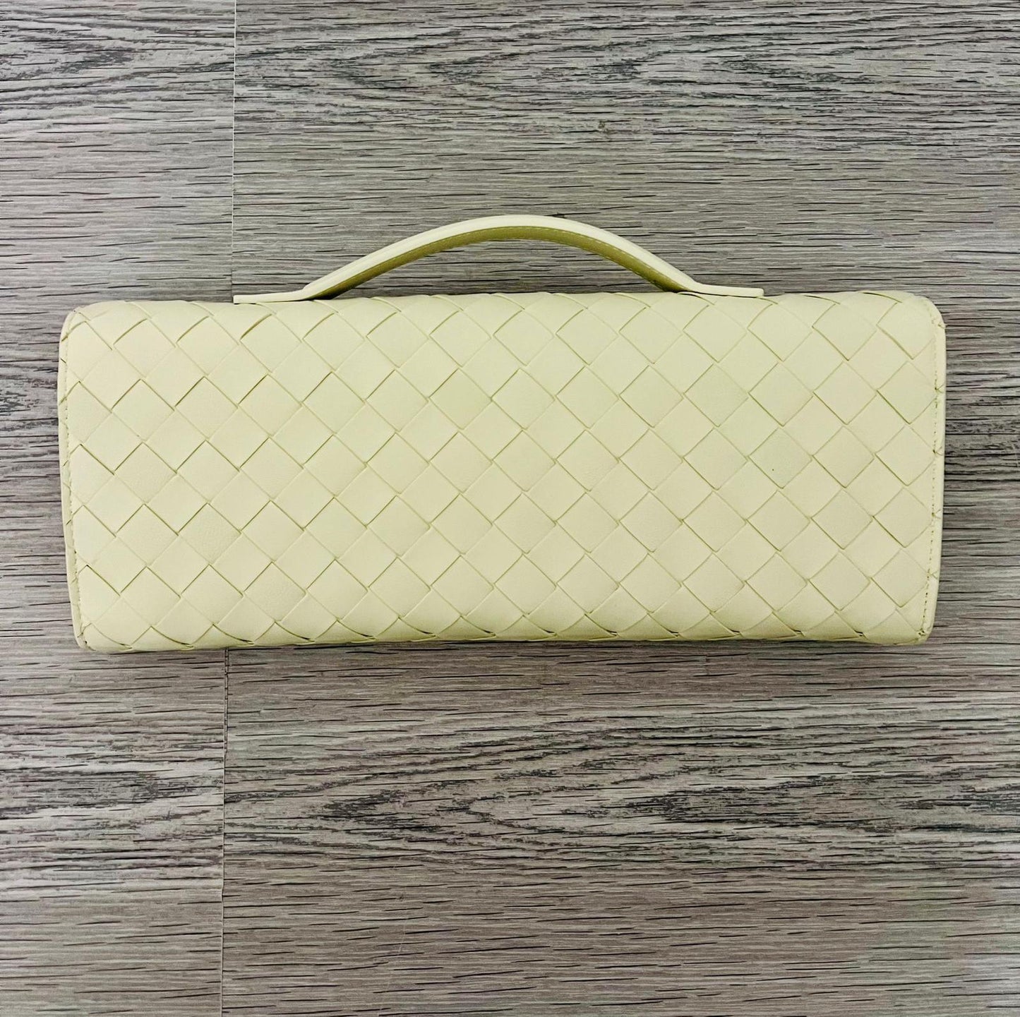 Bottega Veneta Clutch Andiamo Yellow Butter