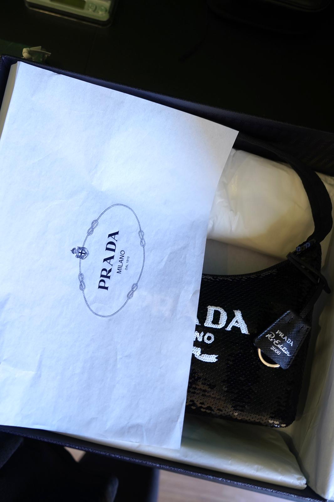 Prada Re-Edition 2000 con Paillettes - Nera