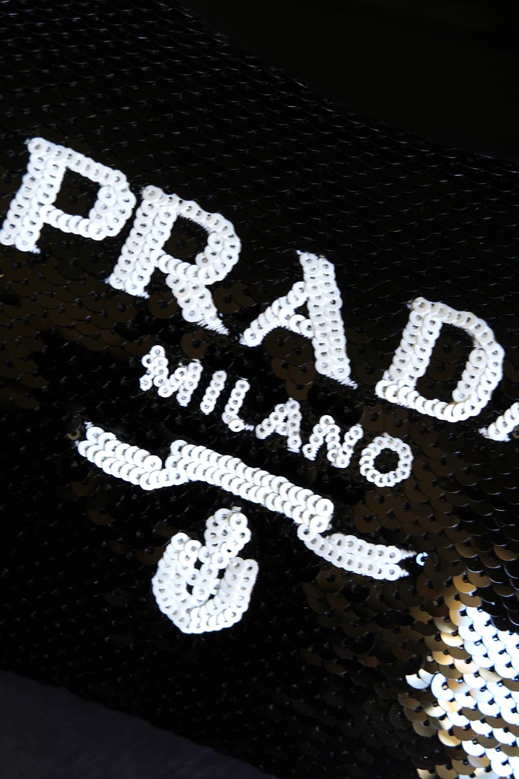 Prada Re-Edition 2000 con Paillettes - Nera