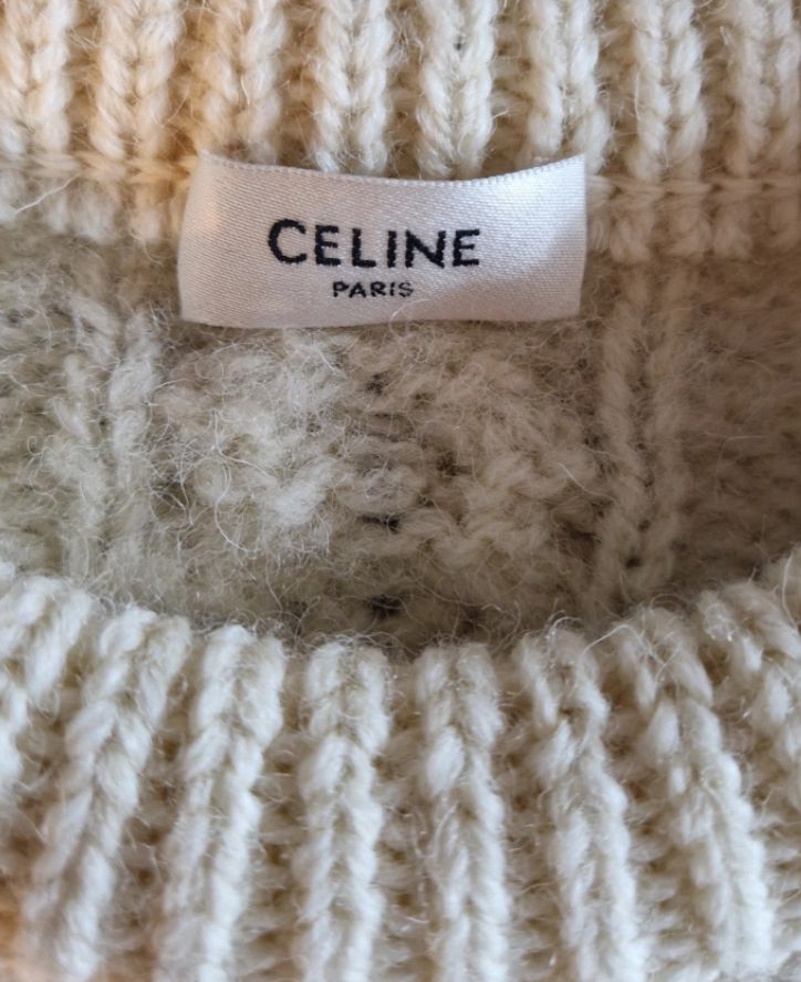 Céline Maglione in Lana Aran - Écru