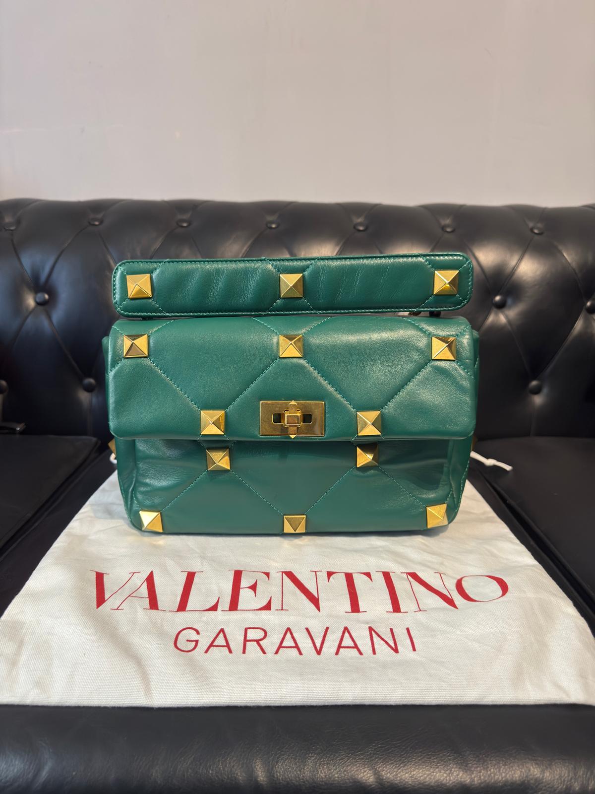 Valentino Garavani Roman Stud Verde