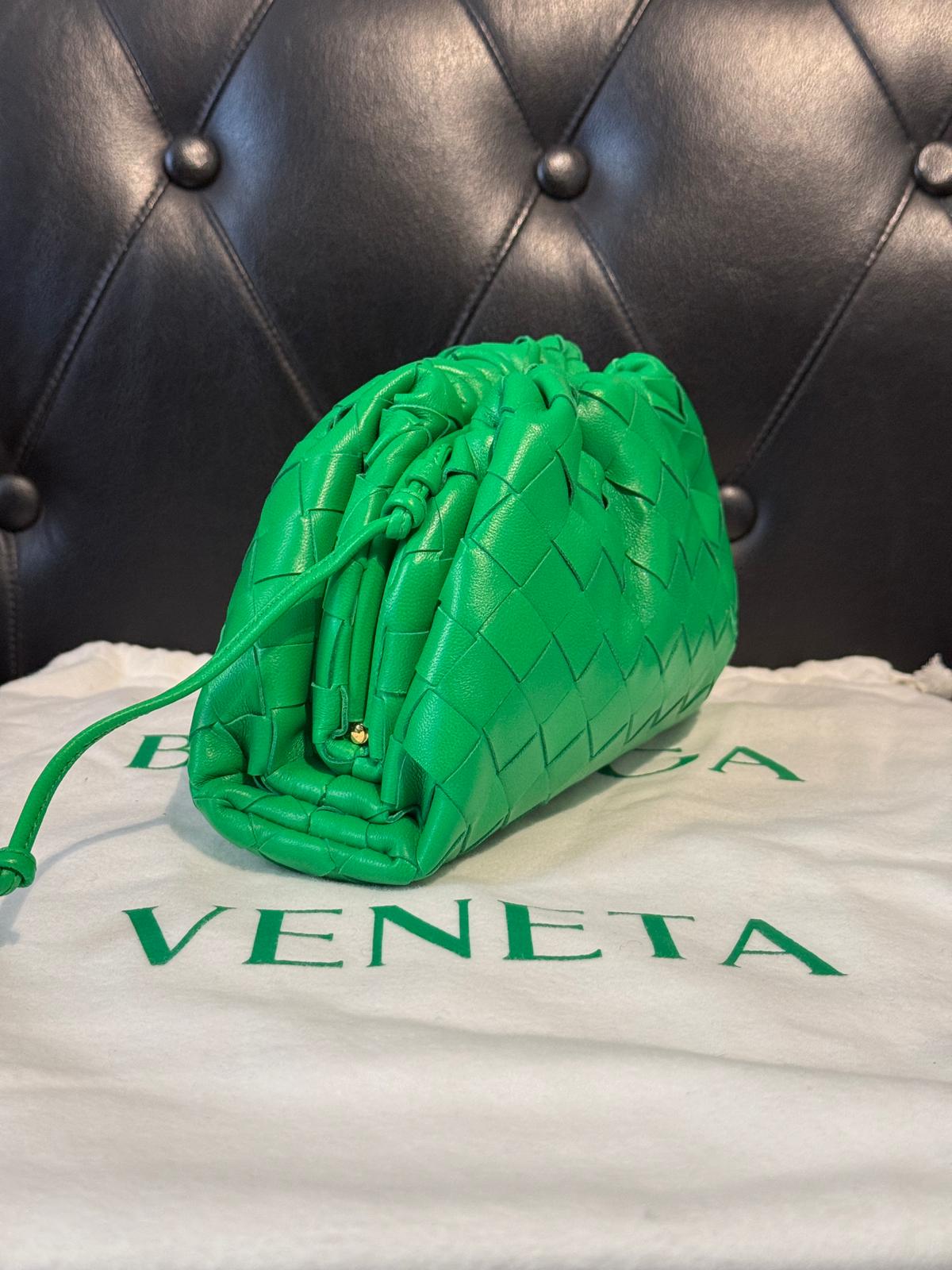 Bottega Veneta Mini Pouch Intrecciata – Verde