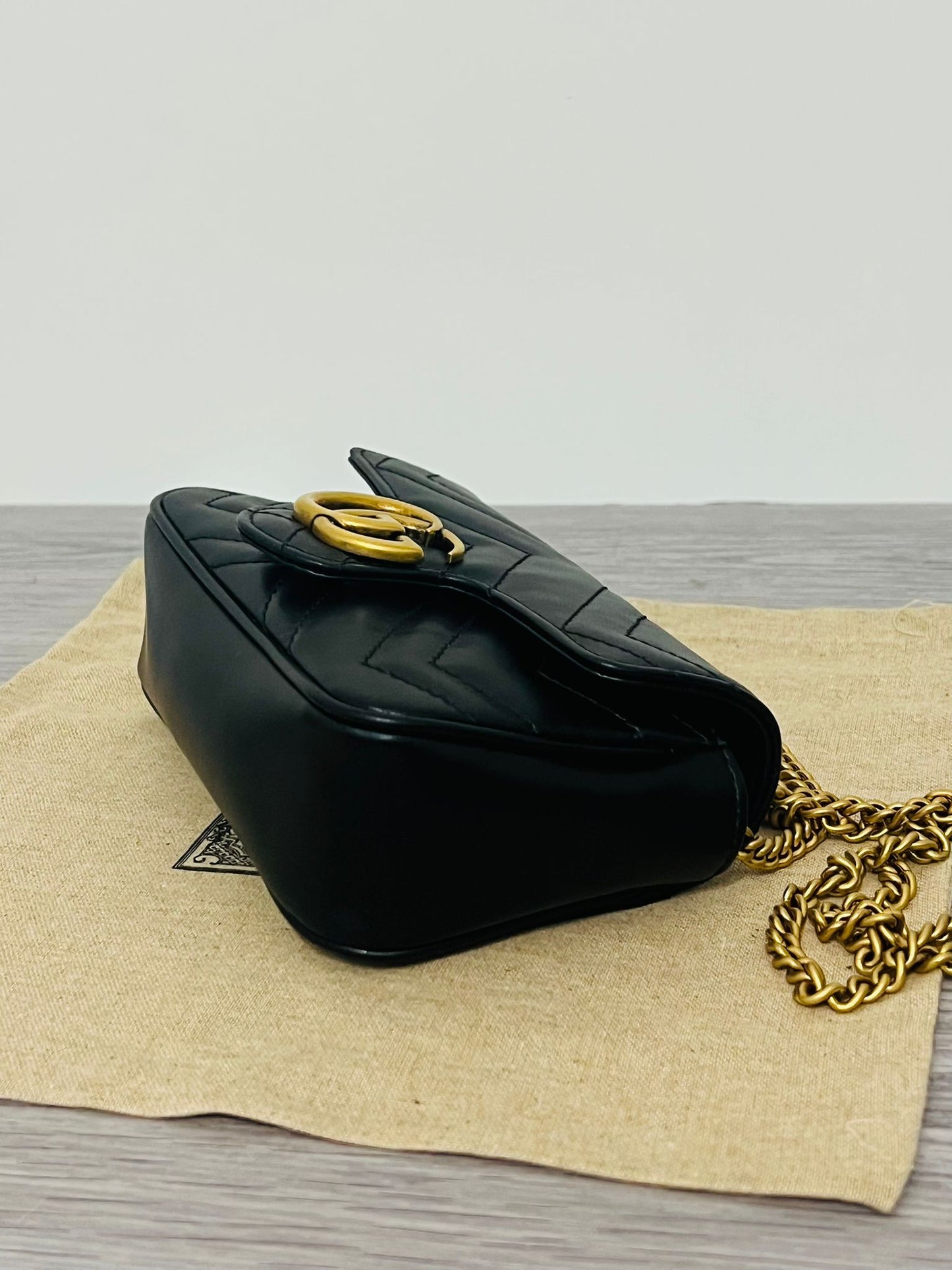 Gucci GG Mini Marmont Borsa a Spalla - Nero