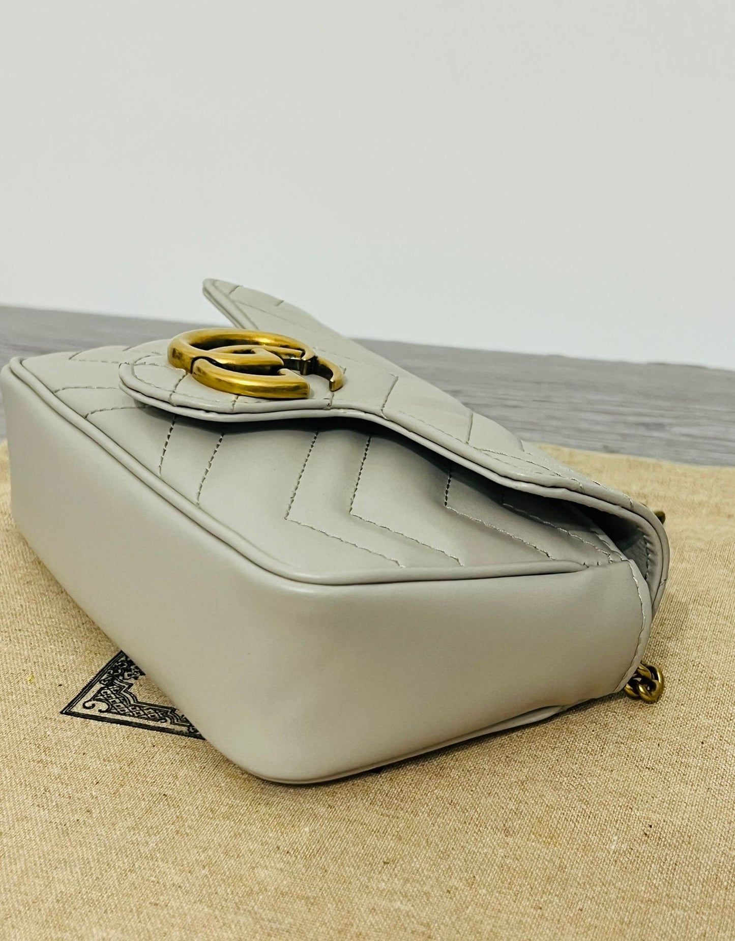 Gucci GG Mini Marmont Borsa a Spalla - Bianco