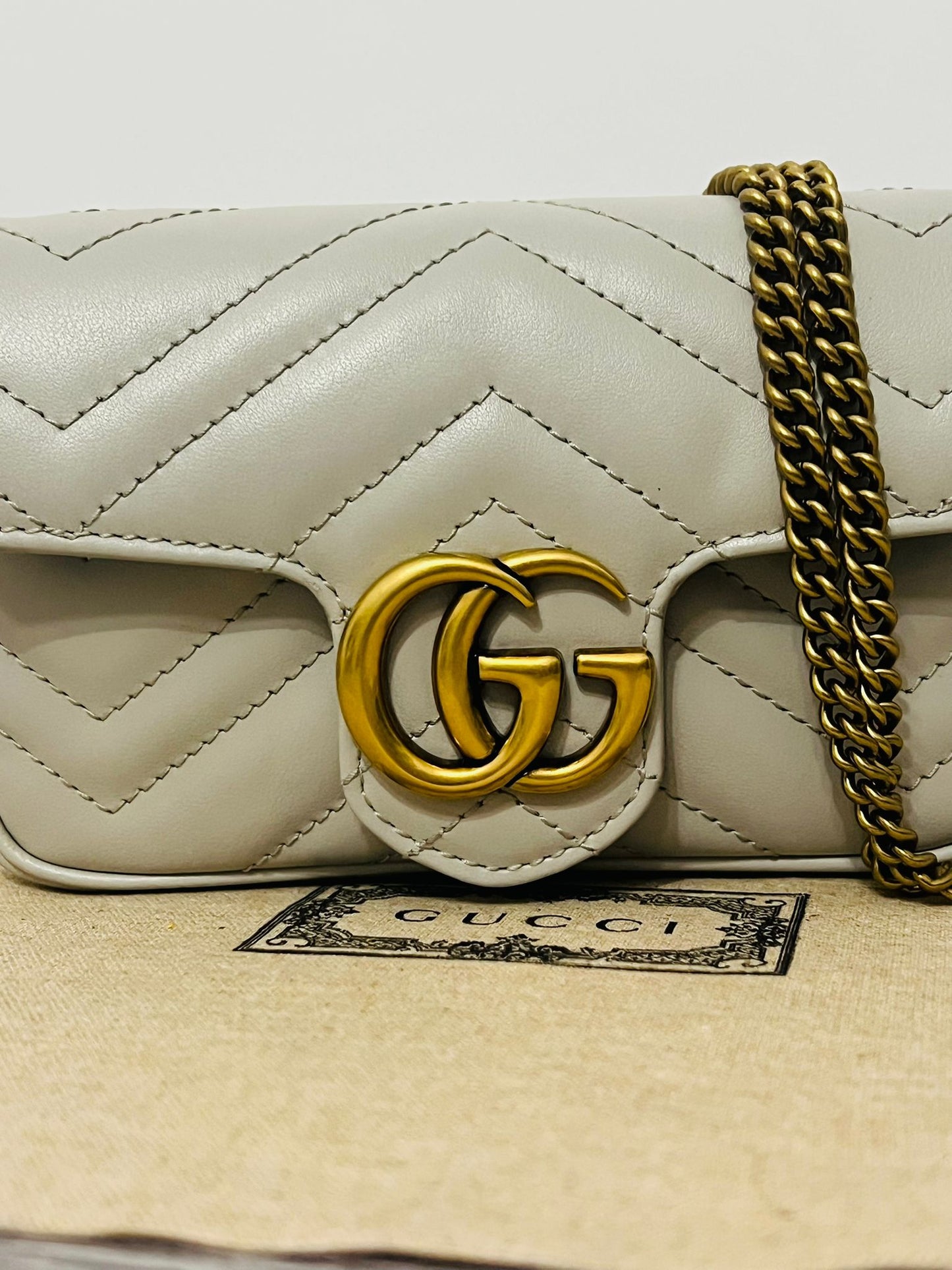 Gucci GG Mini Marmont Borsa a Spalla - Bianco
