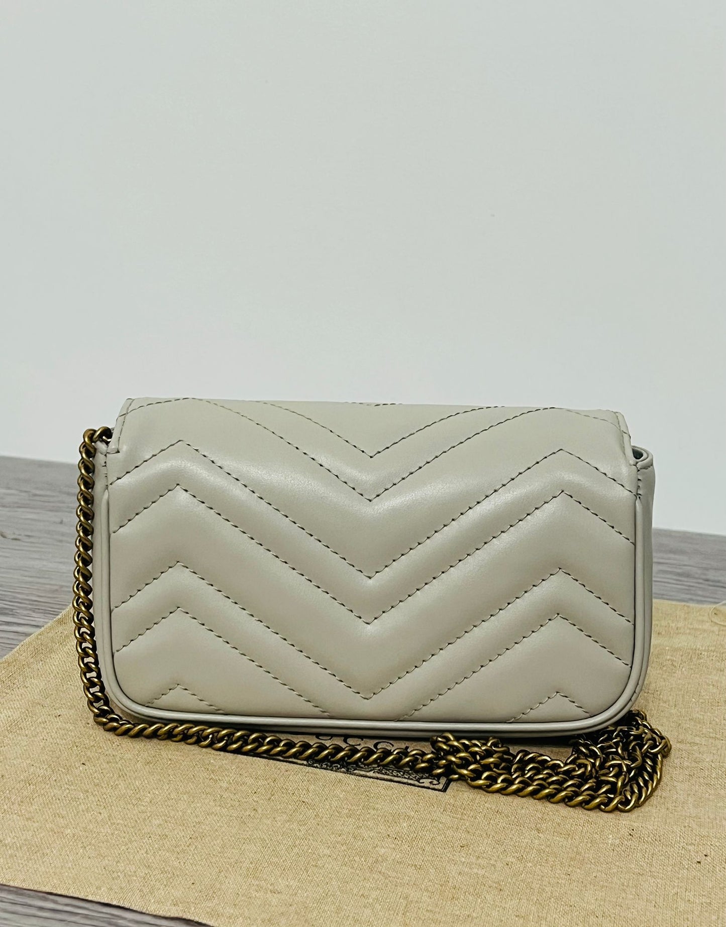 Gucci GG Mini Marmont Borsa a Spalla - Bianco