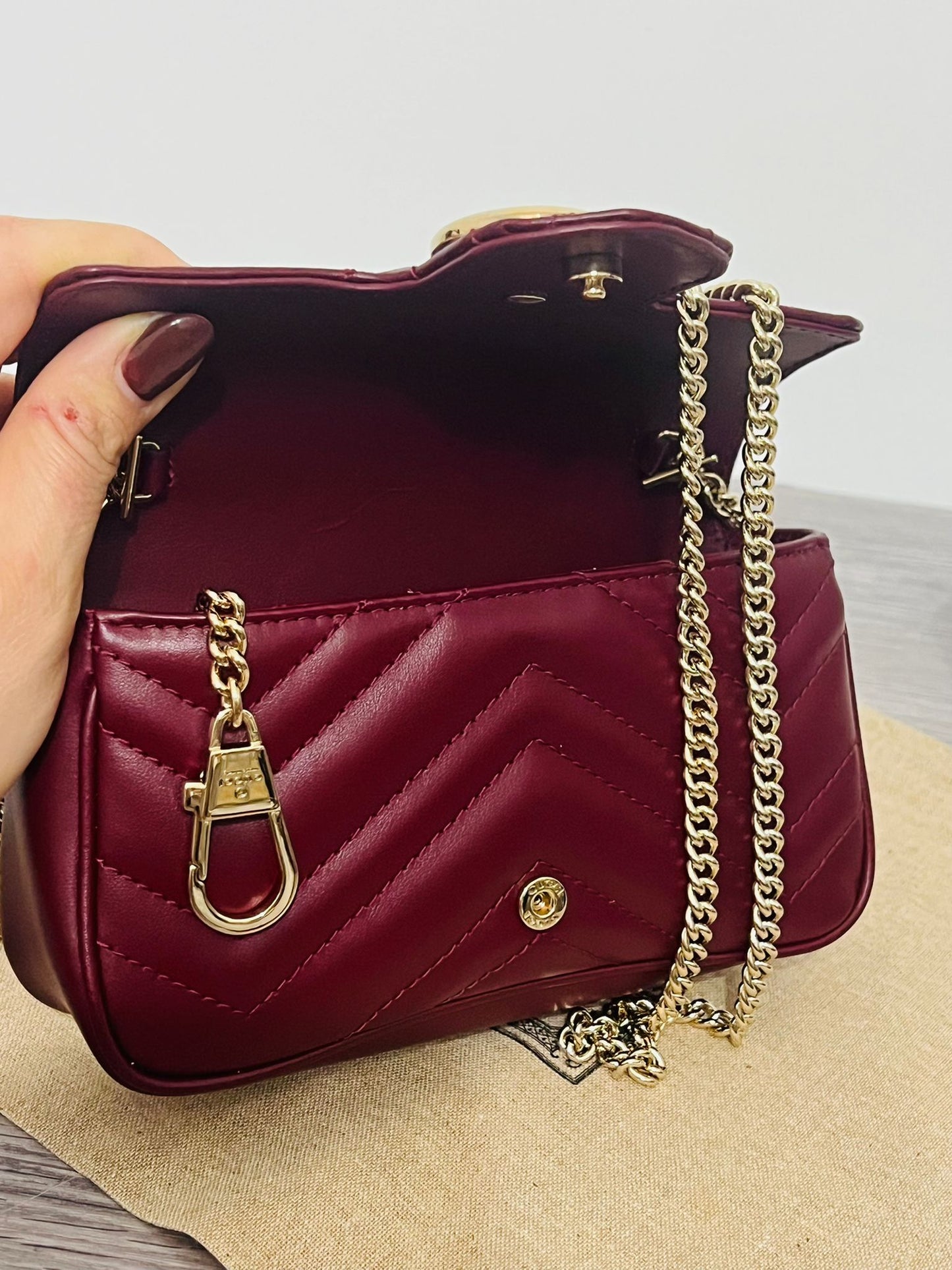 Gucci GG Mini Marmont Borsa a Spalla - Bordeaux