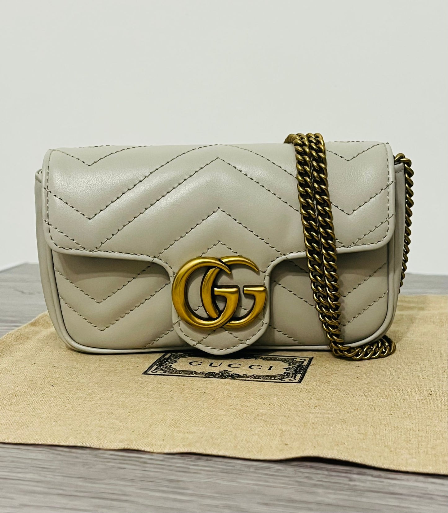 Gucci GG Mini Marmont Borsa a Spalla - Bianco