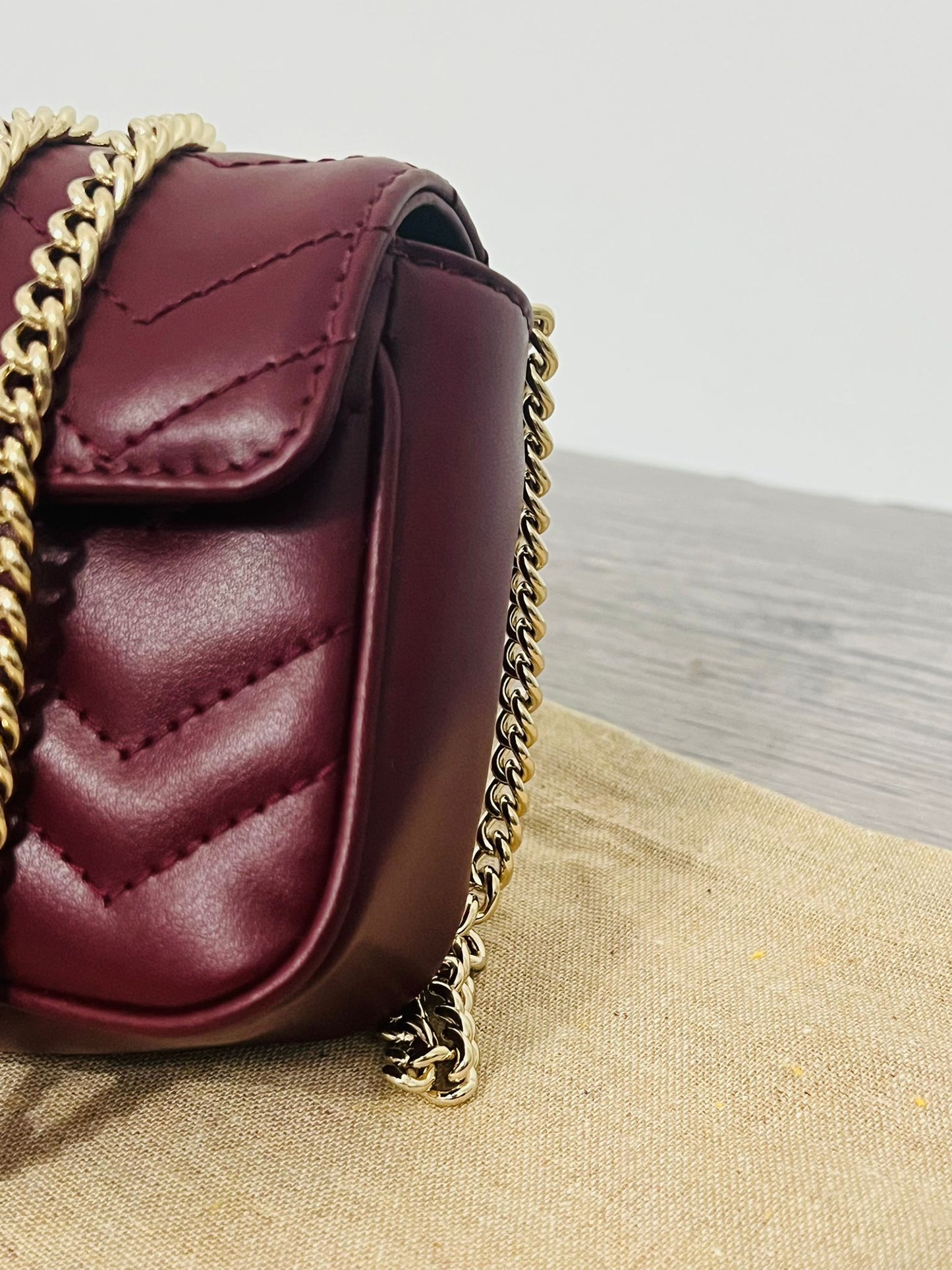 Gucci GG Mini Marmont Borsa a Spalla - Bordeaux