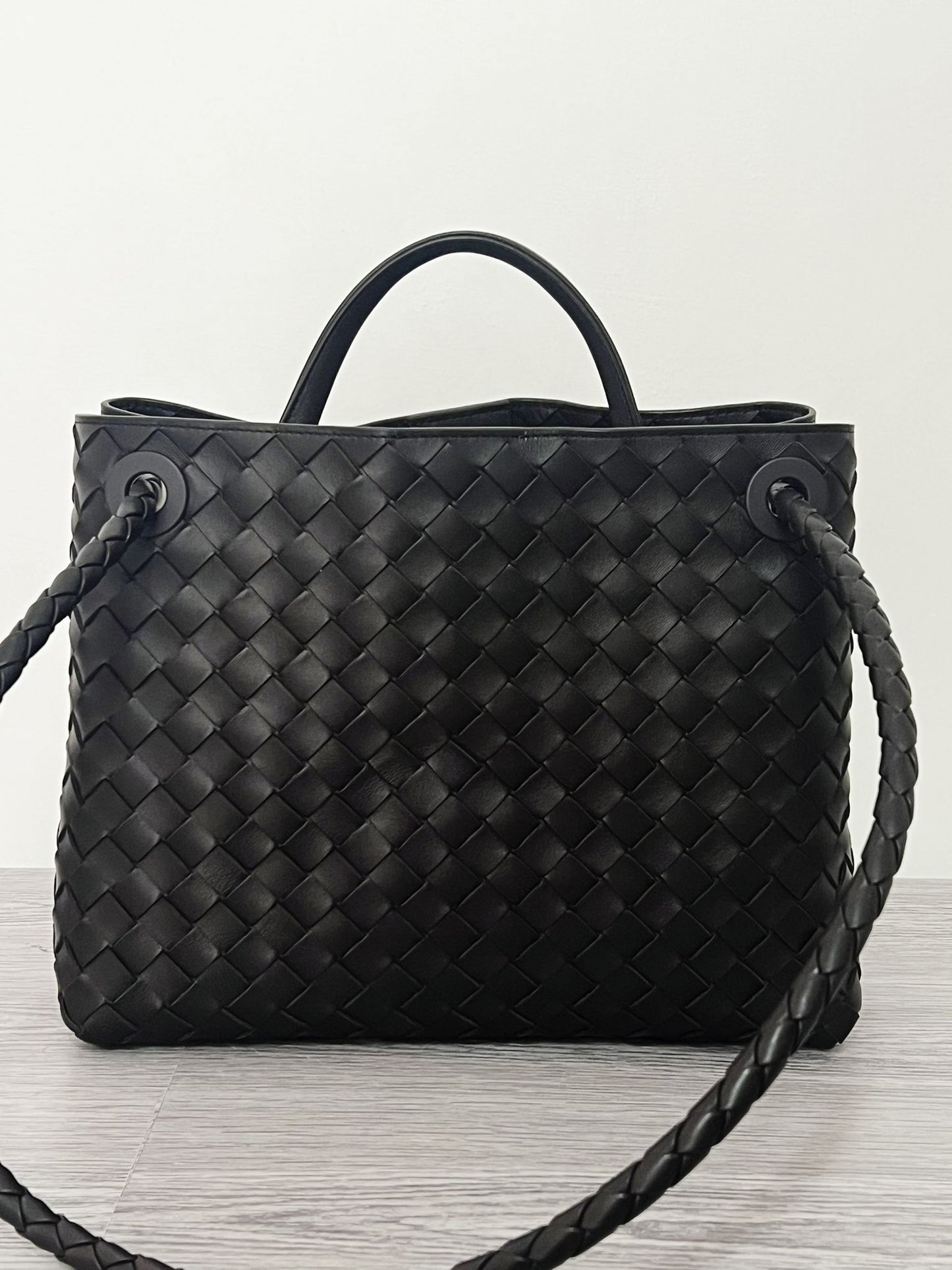 Bottega Veneta Andiamo Media – Nero