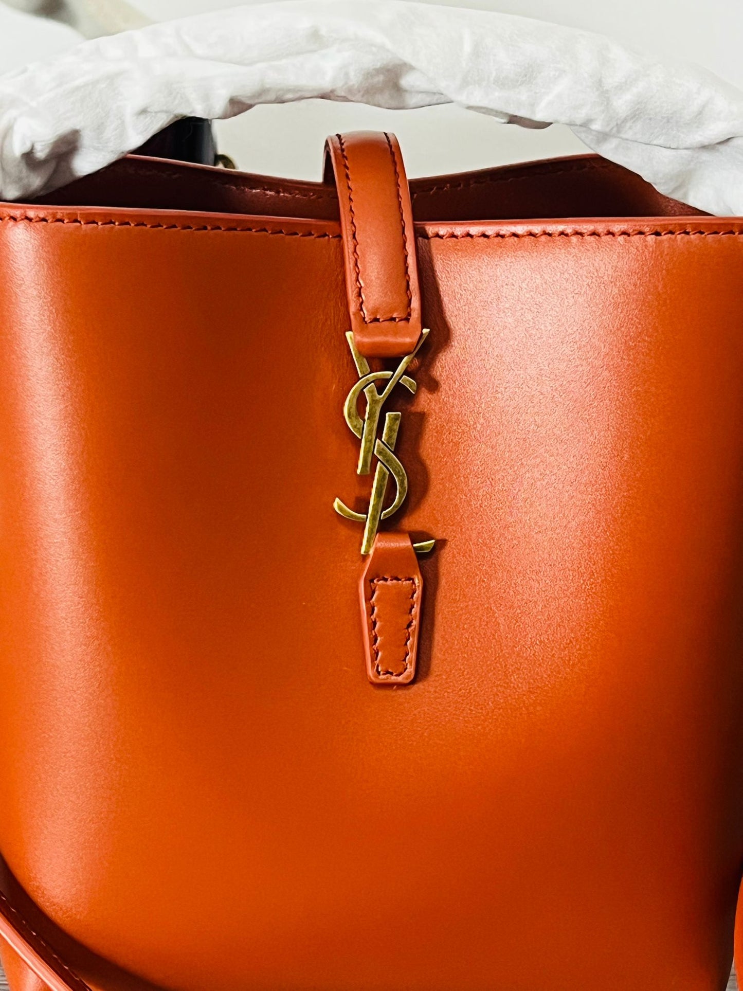 Saint Laurent Le 37 Mini – Arancione