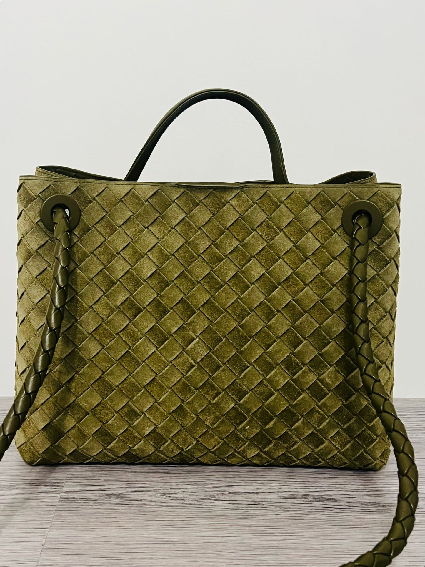 Bottega Veneta Borsa Andiamo Media – Mud