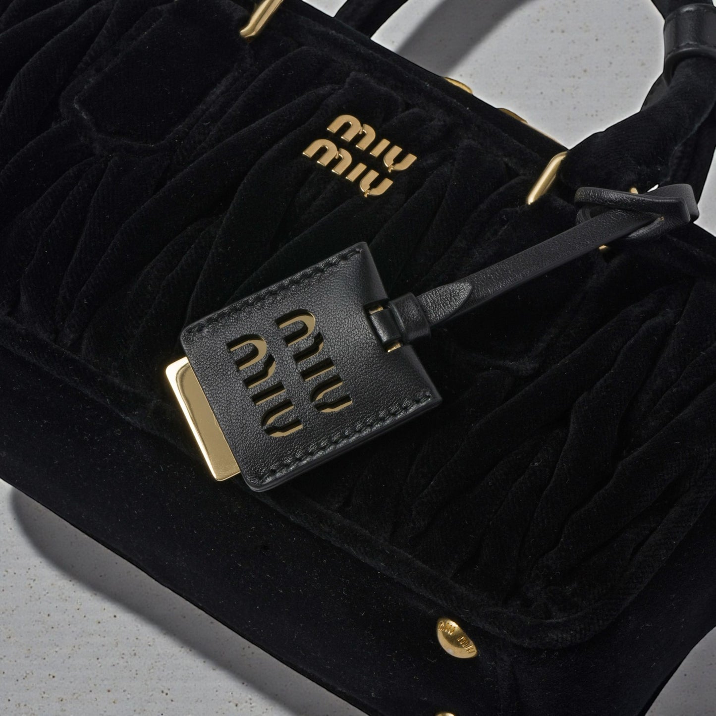 Miu Miu Arcadie in velluto Matelassé nero