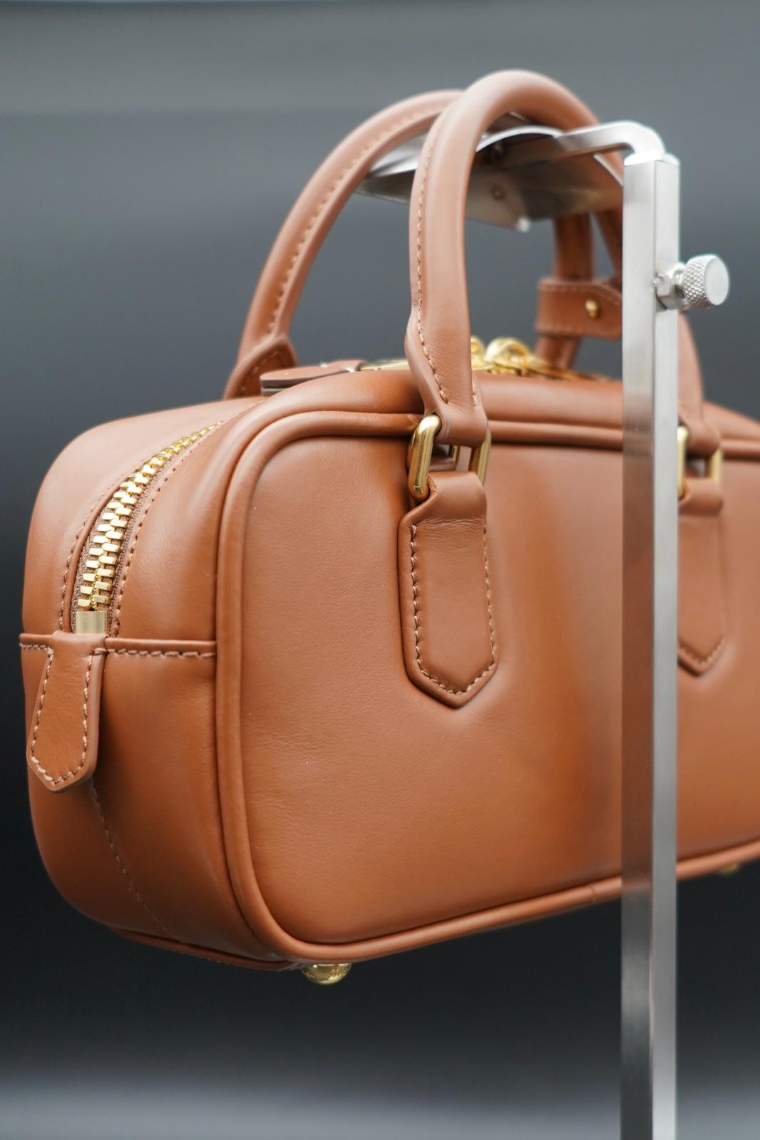 Miu Miu Borsa Arcadie Regular Cognac