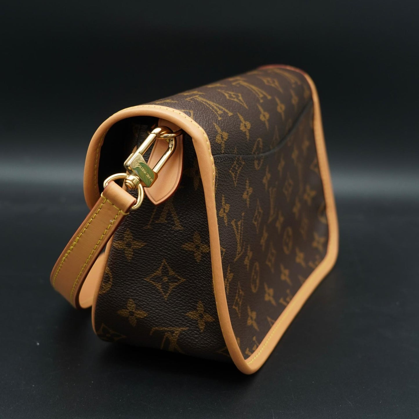 Louis Vuitton Diane