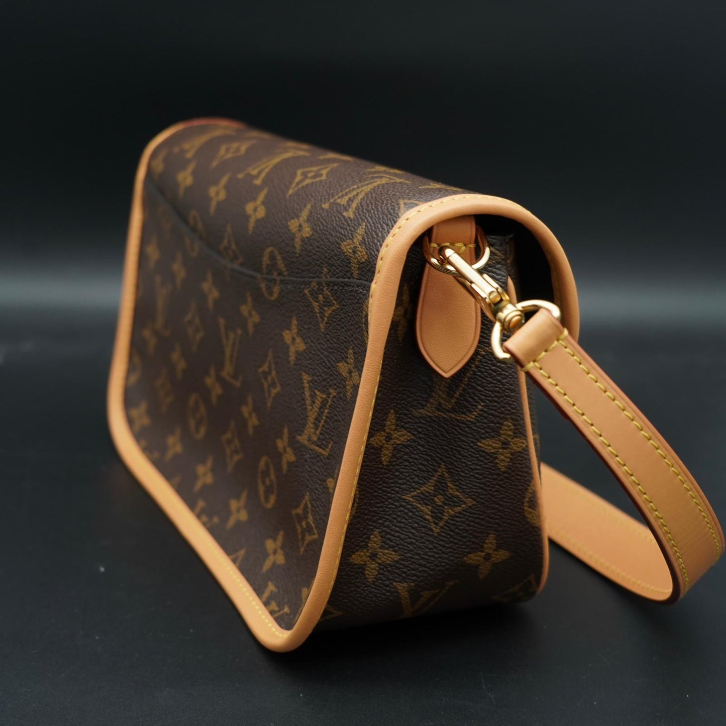 Louis Vuitton Diane