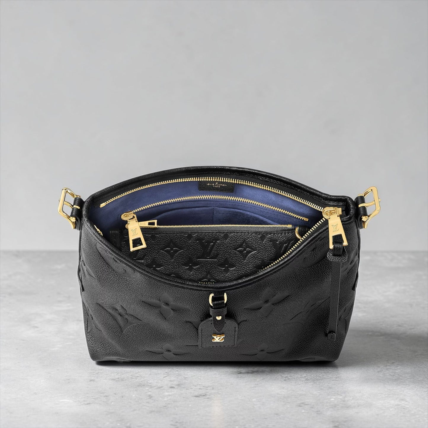 Louis Vuitton CarryAll PM Monogram nero