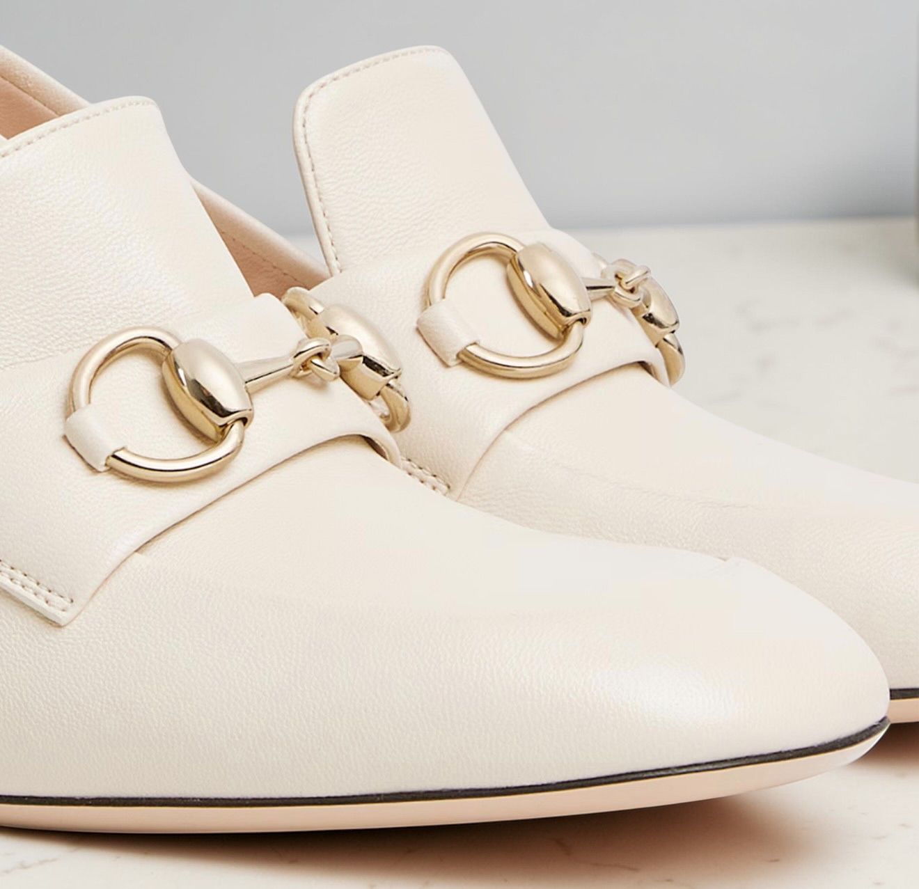 Gucci Décolleté Loafer in pelle avorio con morsetto Horsebit