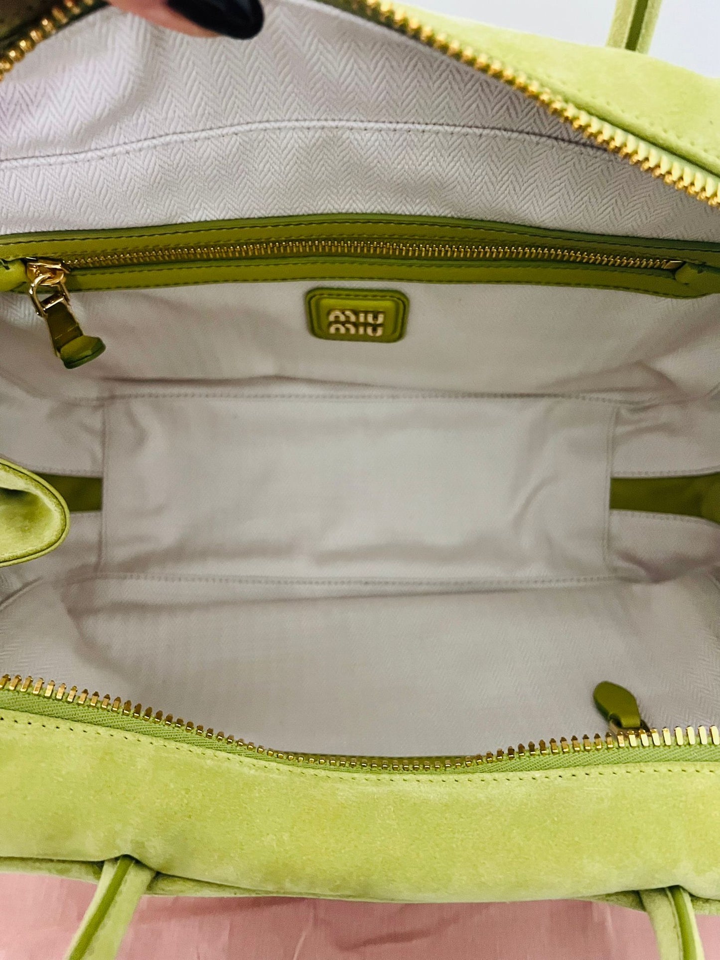 Miu Miu Beau in camoscio - color edera