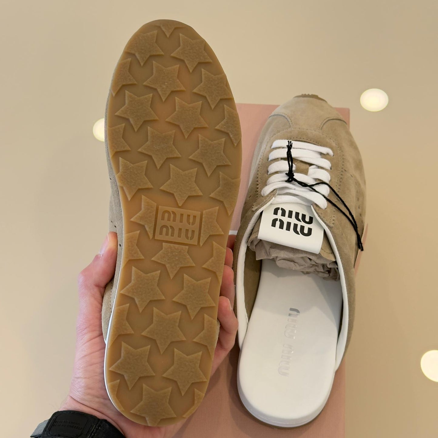Miu Miu Sabot Plume in Pelle Scamosciata Color Deserto