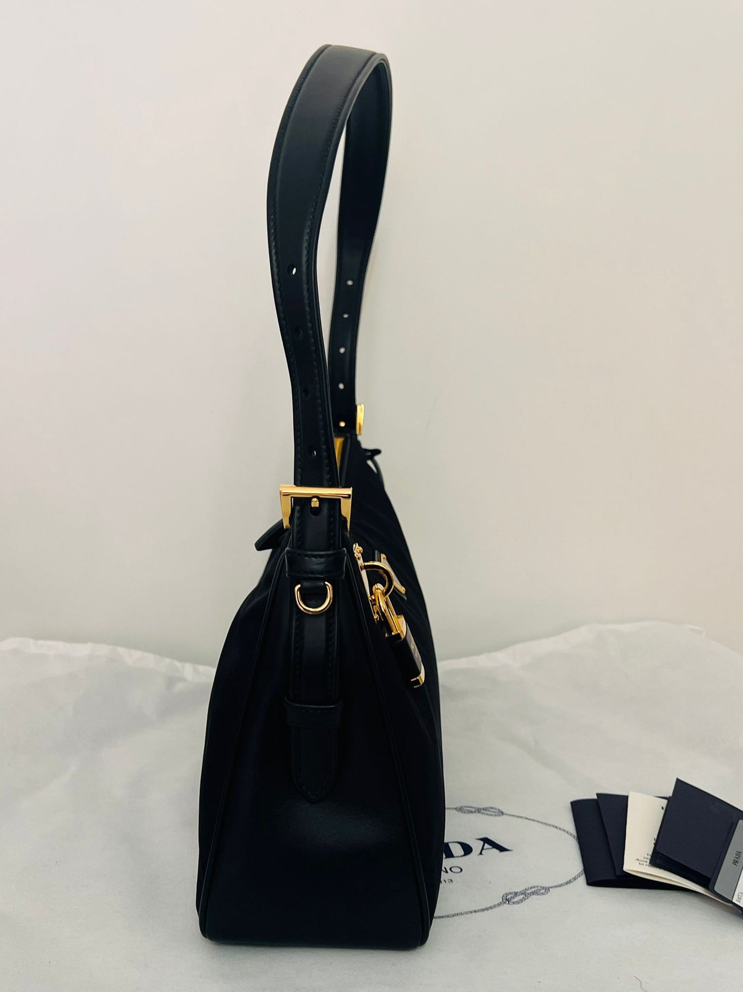 Prada Borsa a Spalla Aimeè Grande in Nylon Nero