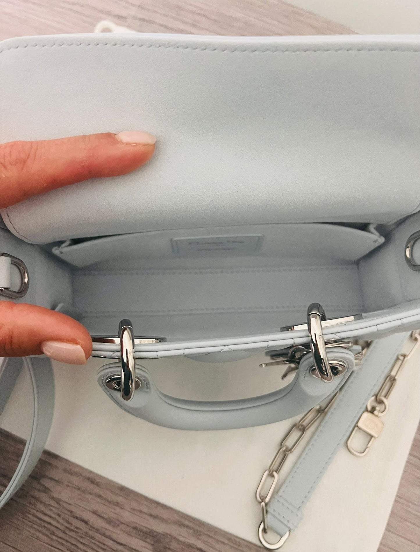 Dior Borsa Mini Lady D-Joy in Pelle Cannage Celeste
