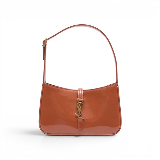 Saint Laurent Le 5 à 7 Shoulder Bag in vernice cognac