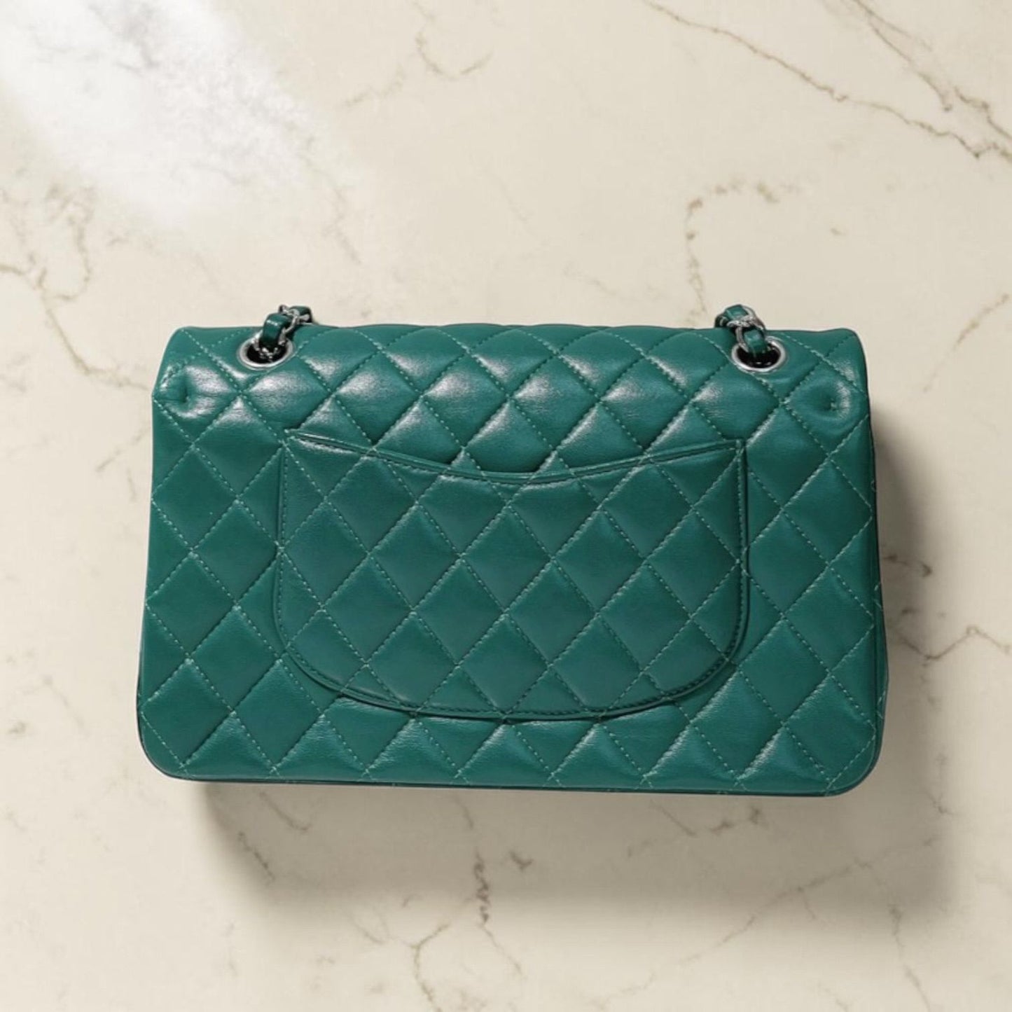 Chanel Timeless Classic Flap Bag in pelle trapuntata