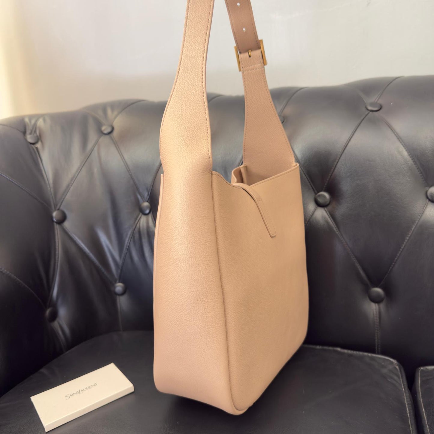 Saint Laurent Le 5 à 7 Small ecru and camel