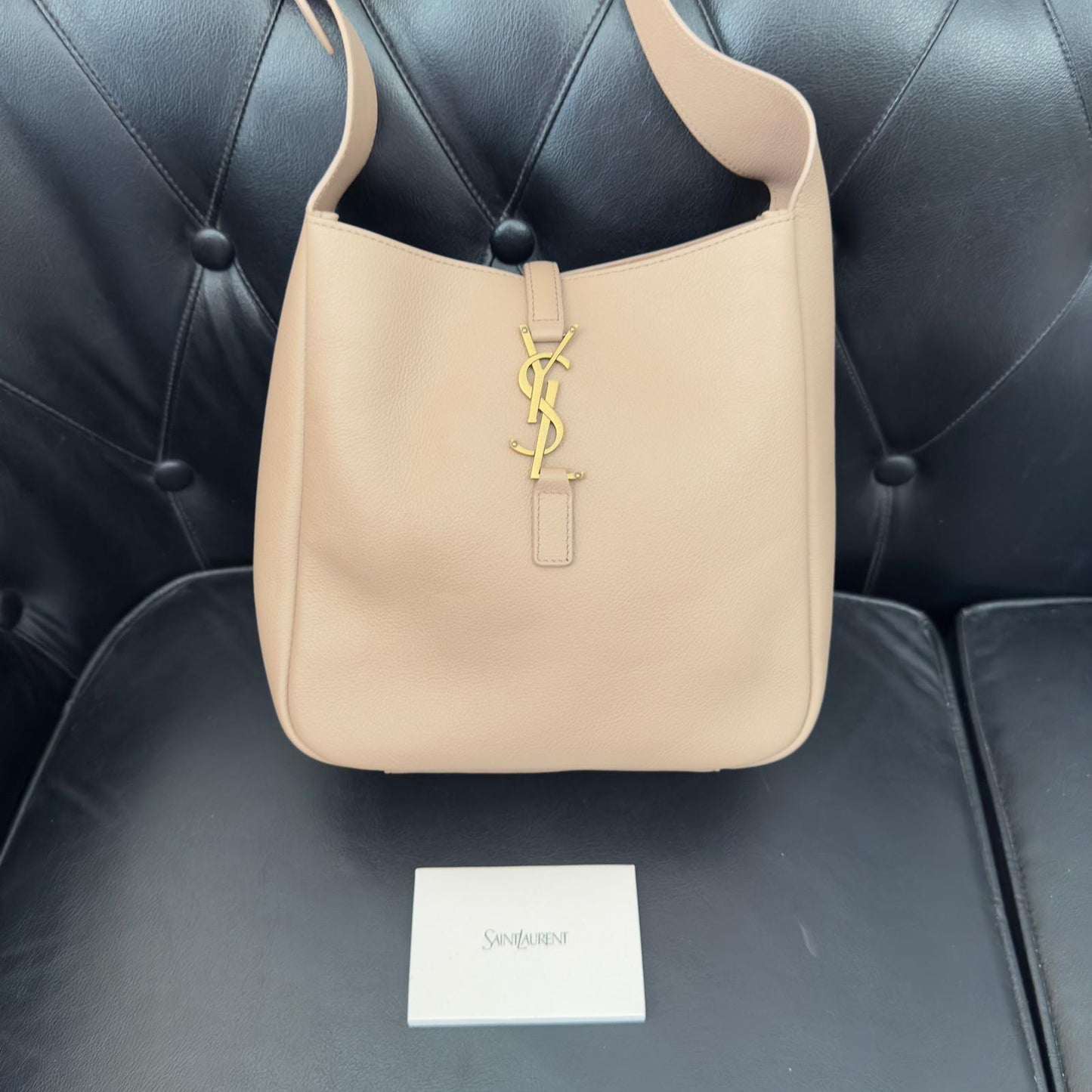 Saint Laurent Le 5 à 7 Small ecru and camel