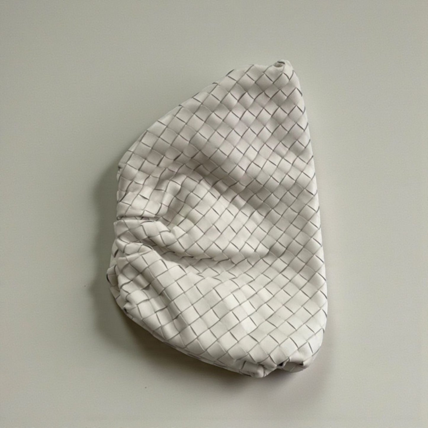Bottega Veneta Maxi Pouch Color Gesso
