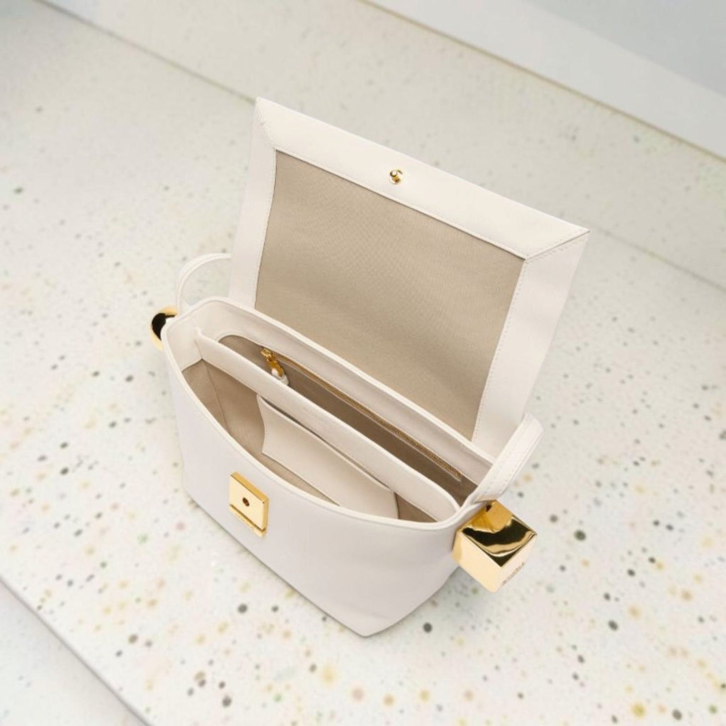Jacquemus Le Rond Carré