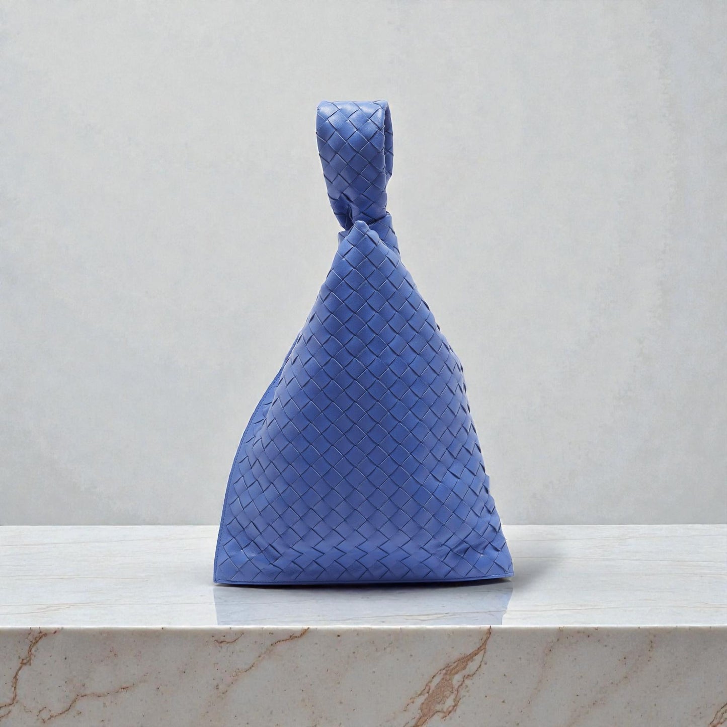 Bottega Veneta Twist Blue In pelle Intrecciato