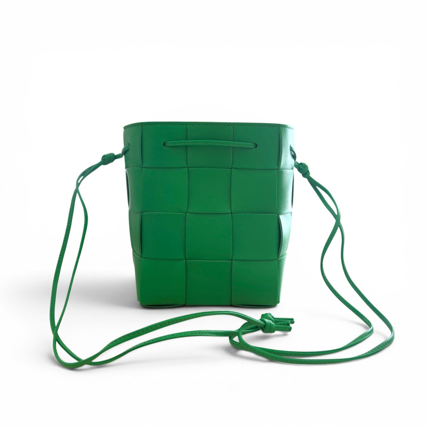 Bottega Veneta Cassette Bucket Bag Verde