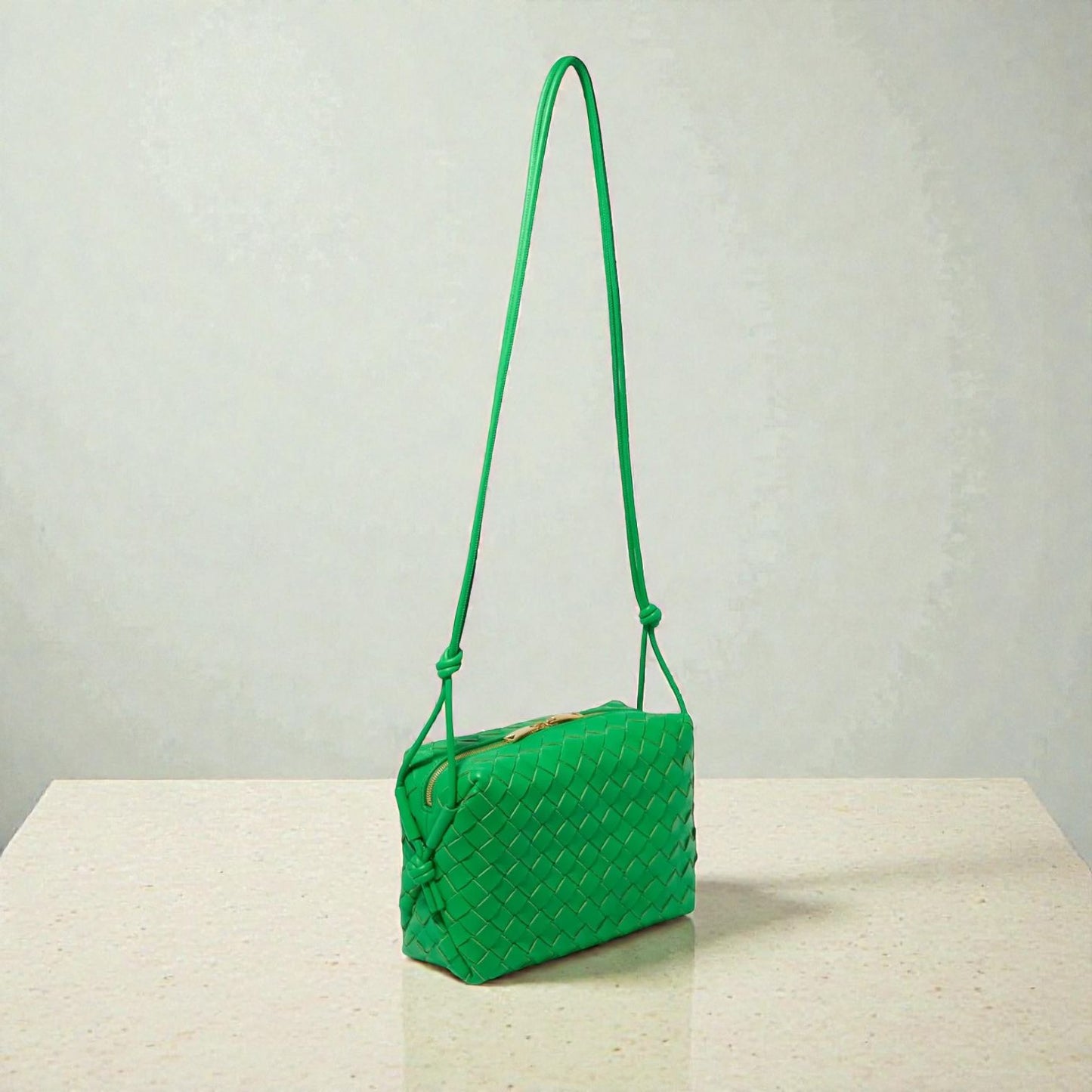 Bottega Veneta Medium Loop verde