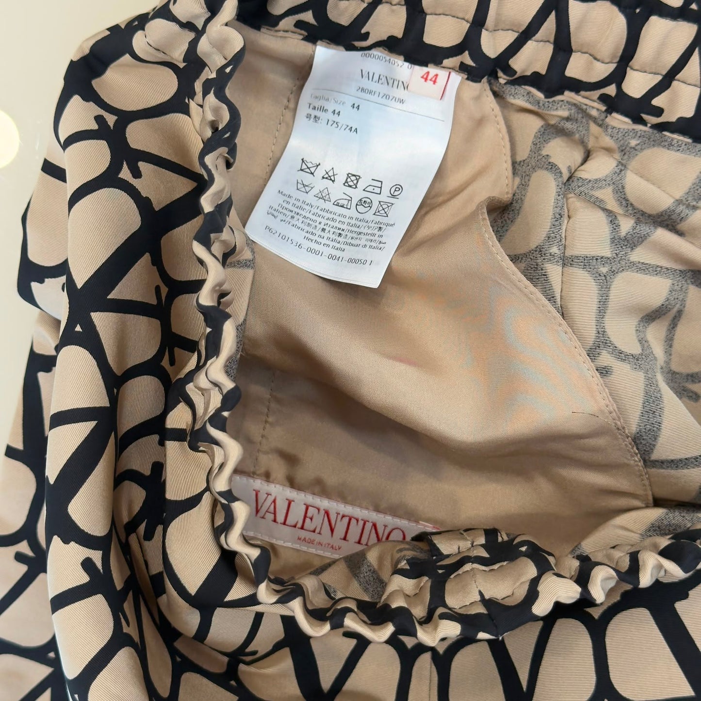 Valentino Shorts V-Logo Signature