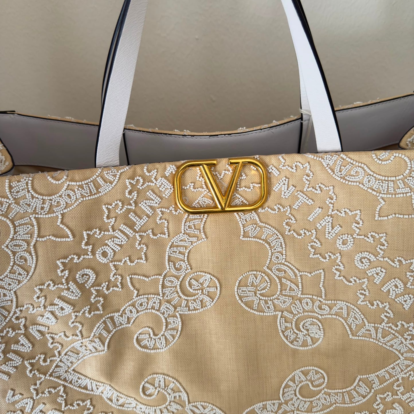 Valentino shopping bag