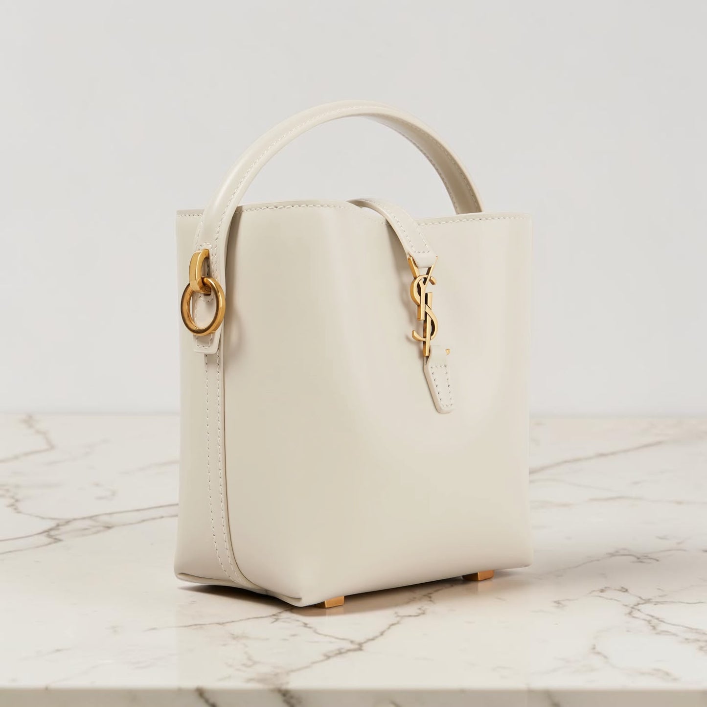 Saint Laurent Le 37 - Borsa a Secchiello in Pelle - Bianco