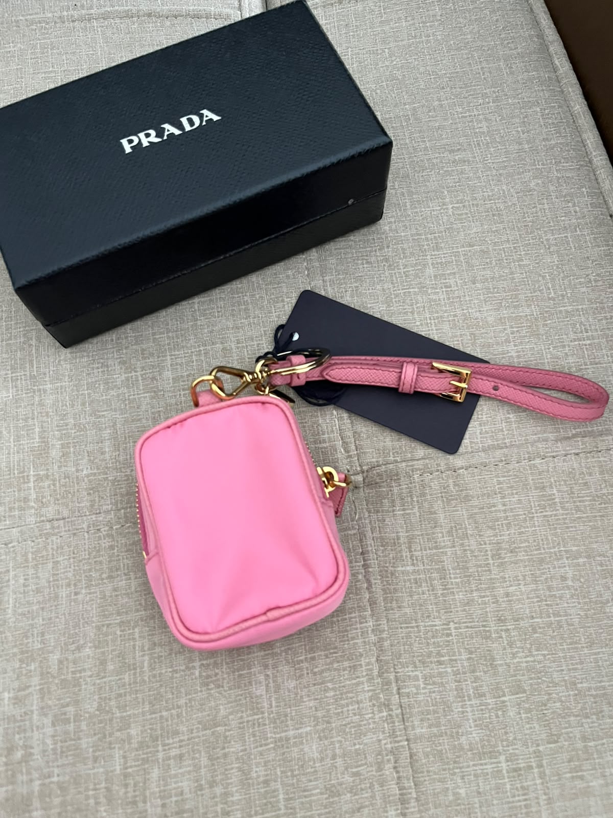 Prada portachiavi rosa