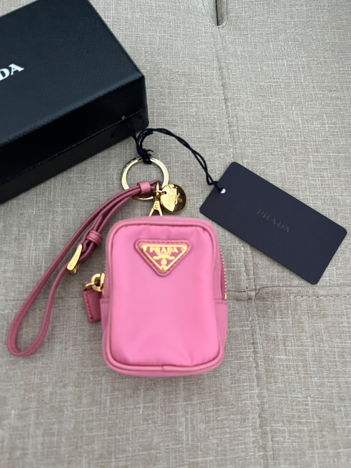 Prada portachiavi rosa