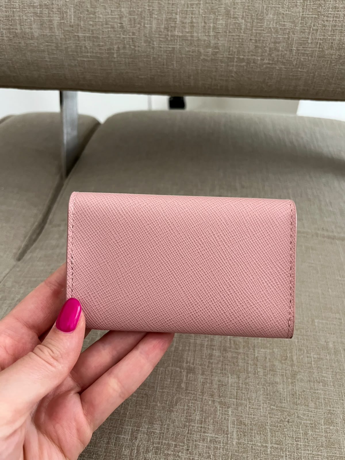 Prada portacarte in pelle rosa cipria