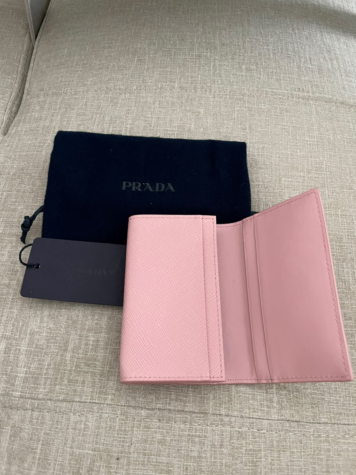 Prada portacarte in pelle rosa cipria
