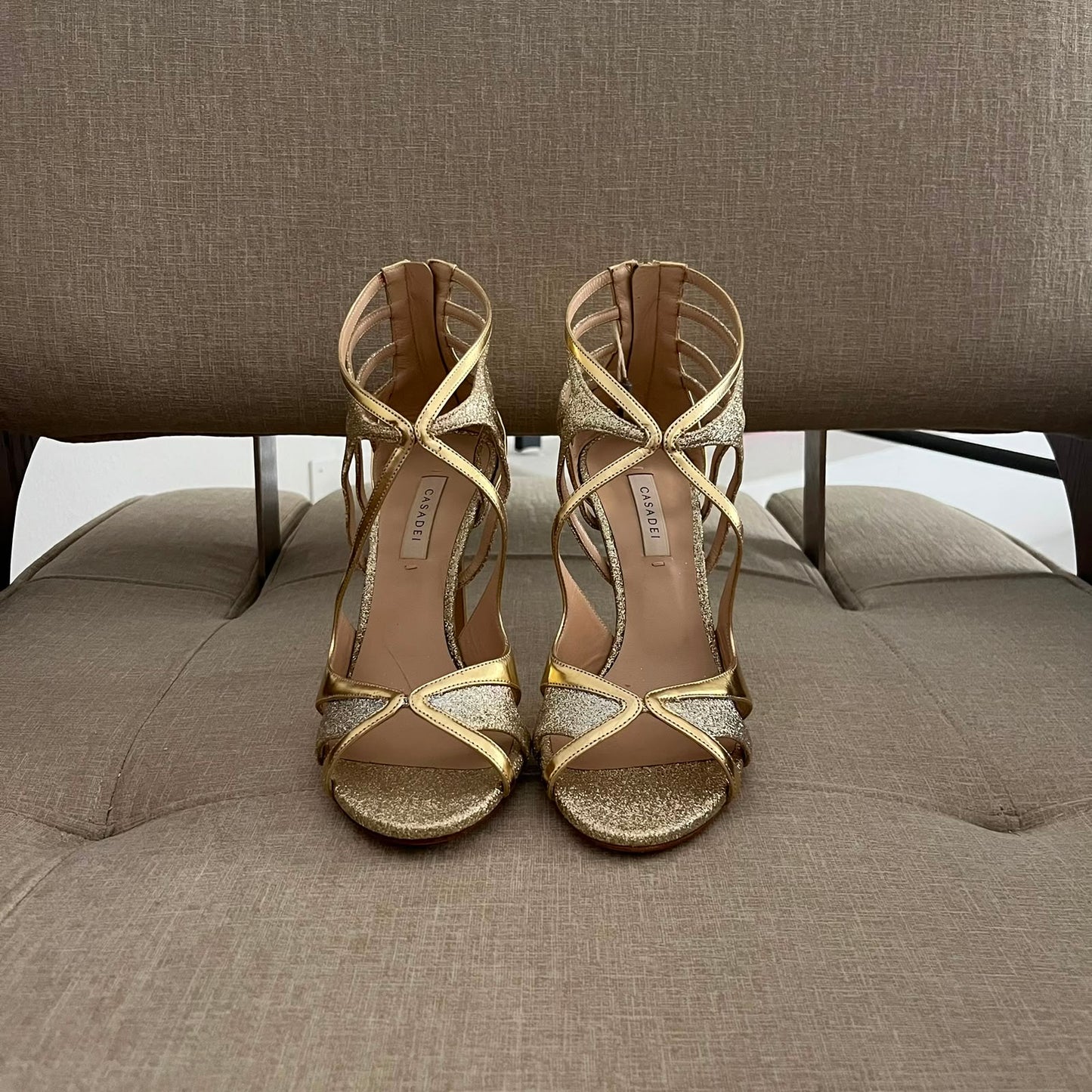 Casadei sandali con tacco a spillo color oro