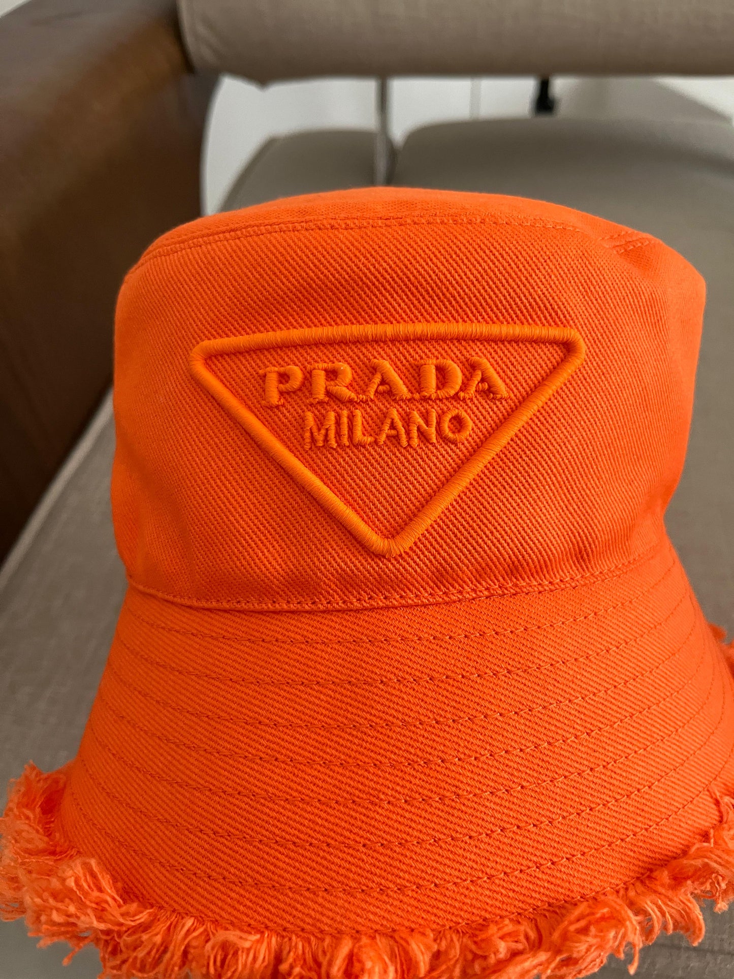 Prada Bucket Hat Arancione