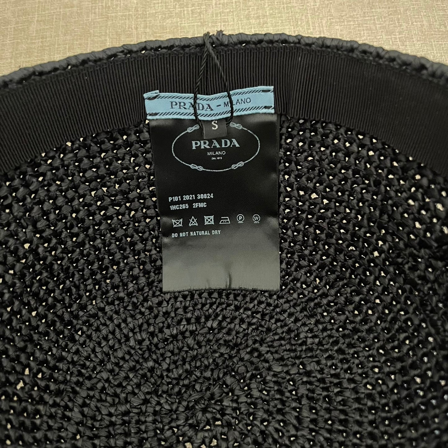 Prada cappello in rafia nero