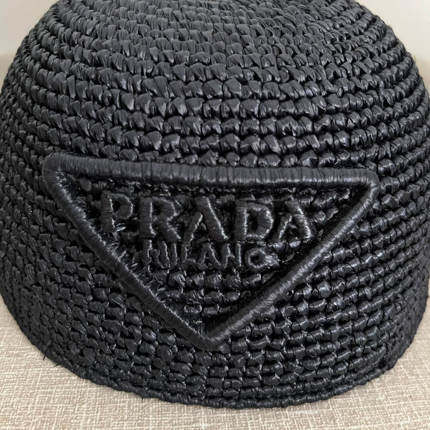 Prada cappello in rafia nero