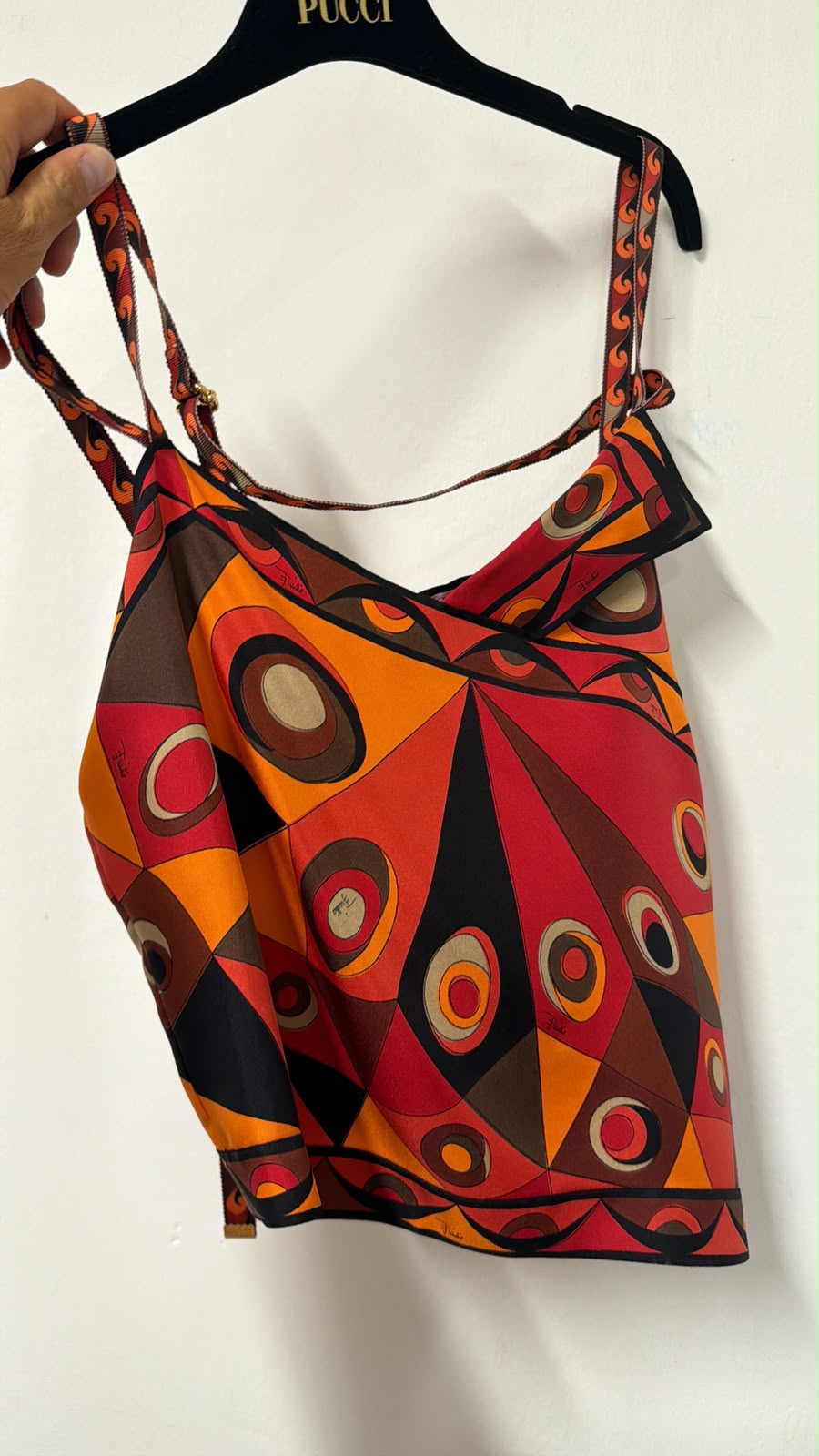 Pucci top con spalline rosso e arancione