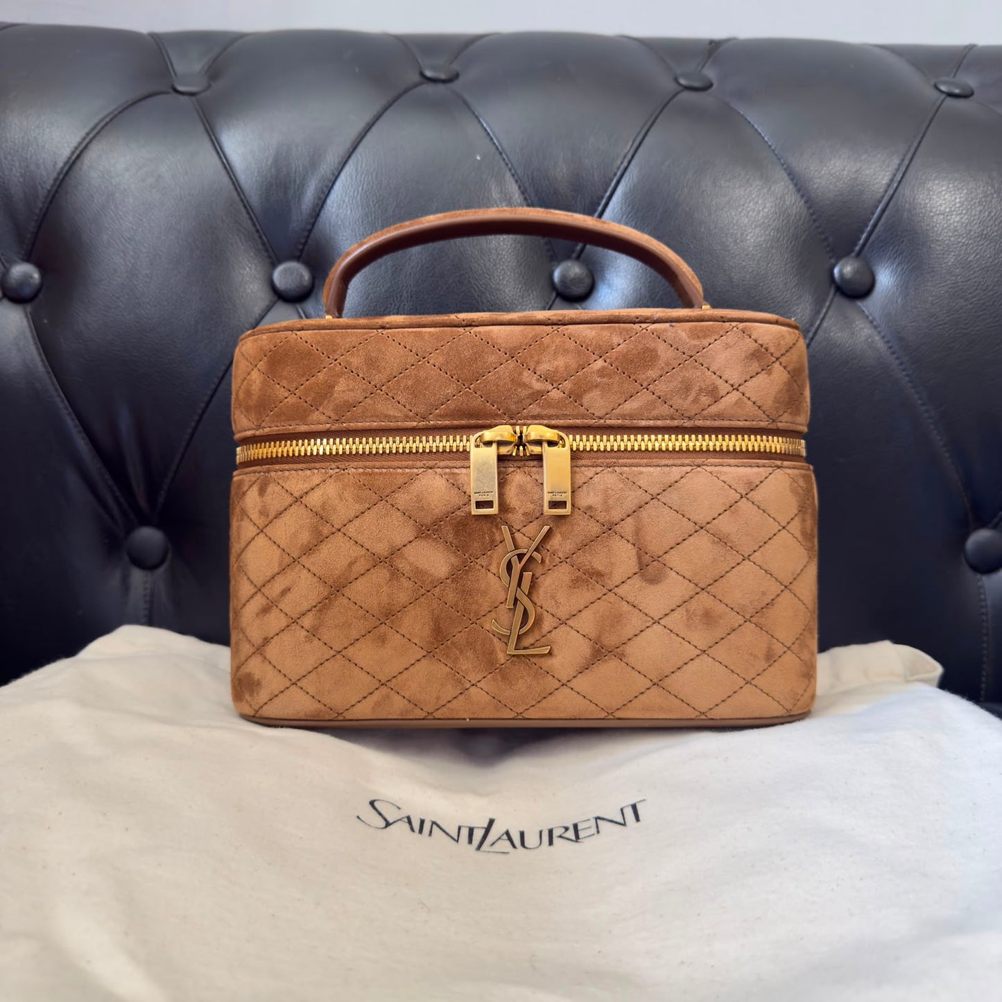 Saint Laurent Vanity in Suede Large