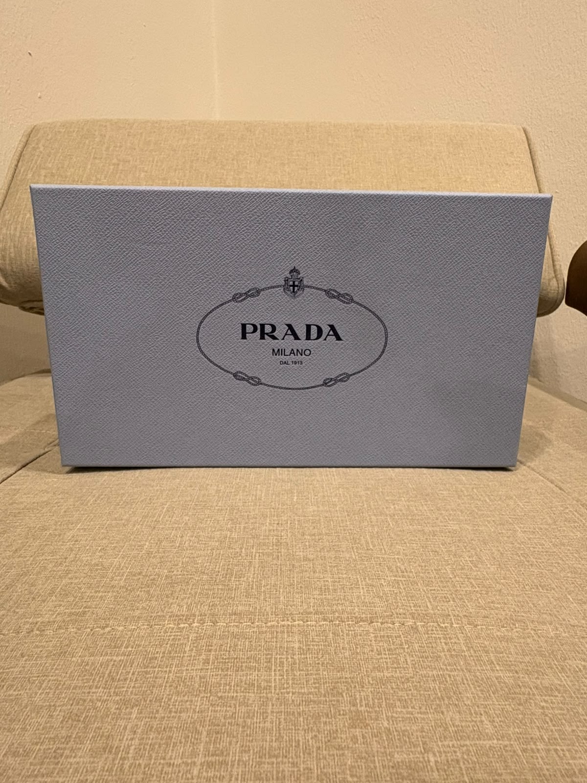 Prada décolleté in pelle scamosciata