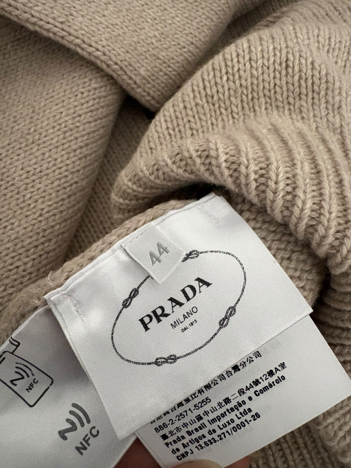 Prada pullover beige chiaro